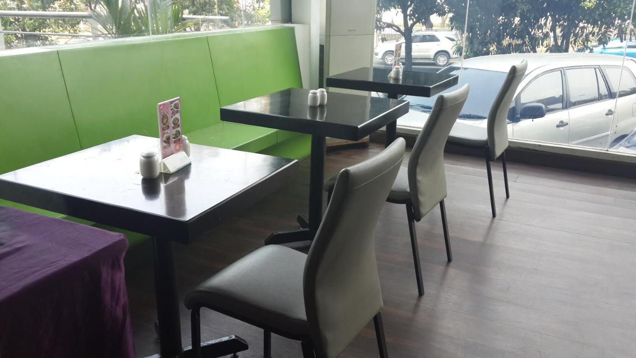 Favehotel Pluit Junction Jakarta Exteriér fotografie