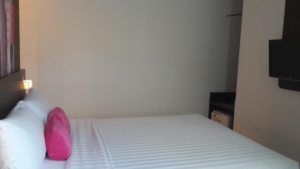 Favehotel Pluit Junction Jakarta Exteriér fotografie